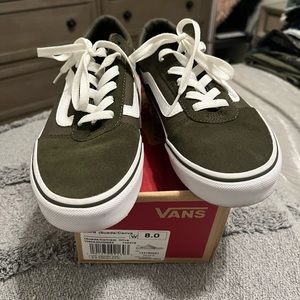 Suede/Canvas Vans..size 8